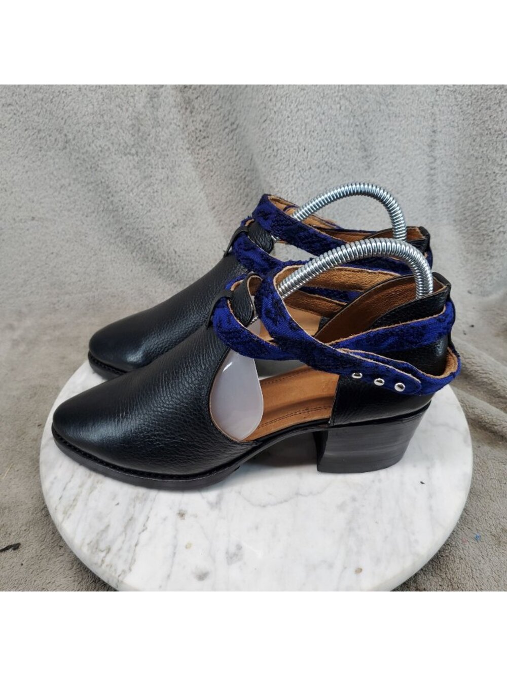 Stella 9 Shoes Womens Size EU 37 US 6.5 Black Leather Ankle Boots *Read*